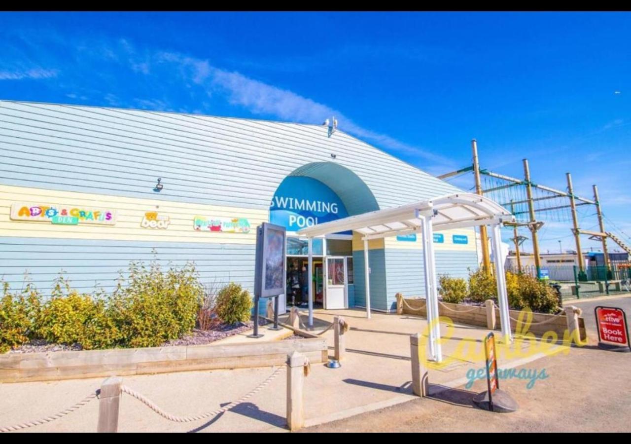 K90 - Chalet - Parkdean Resorts, Camber Sands Exterior photo